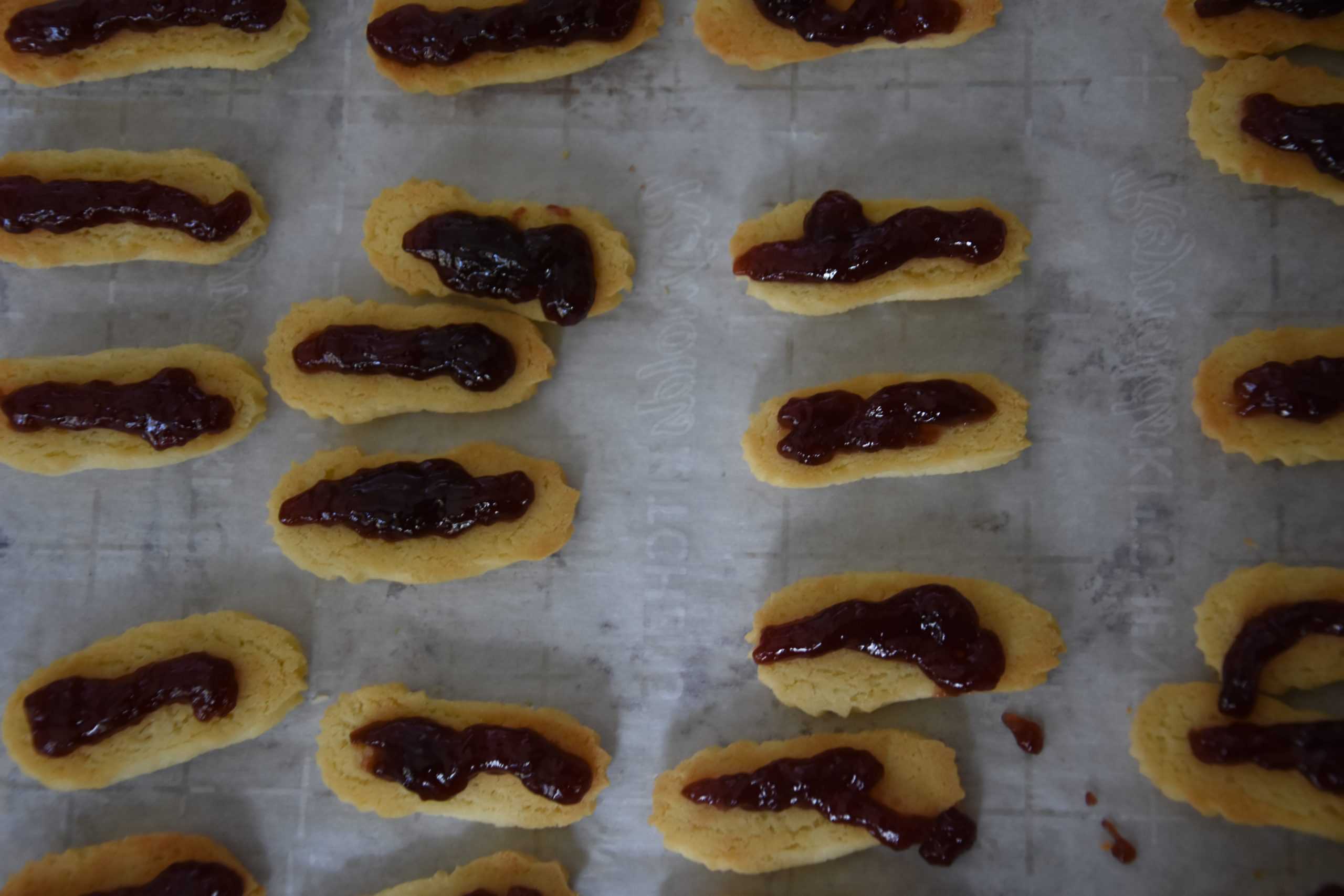 Cookies filled with jam
