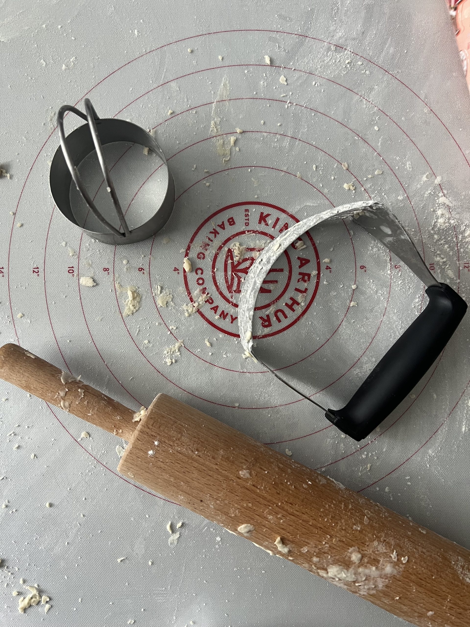 Rolling pin and pastry cutter